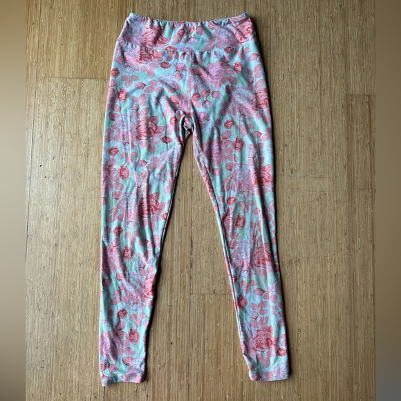 LuLaRoe Pants - 4 for $10 LuLaRoe one size leggings.